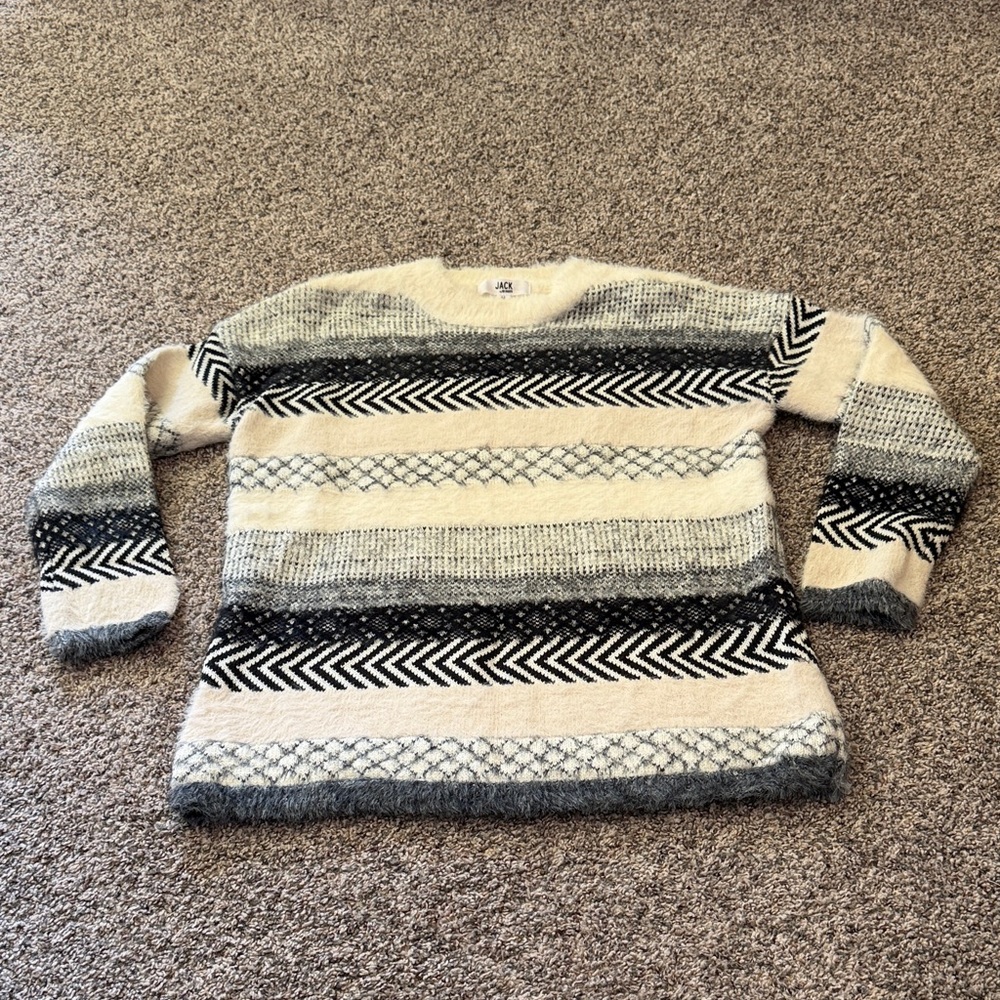 Jack By BB Dakota Black and Cream Patterned Sweater Size Medium